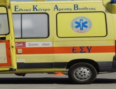 Τρίκαλα: Οικογενειακή τραγωδία - Νεκρό μωρό και 4 τραυματίες σε σοβαρό τροχαίο